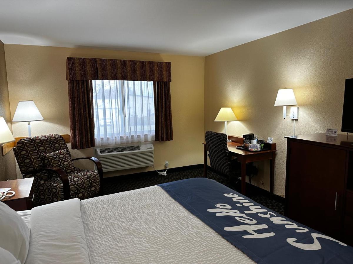 Days Inn By Wyndham Imlay City Extérieur photo