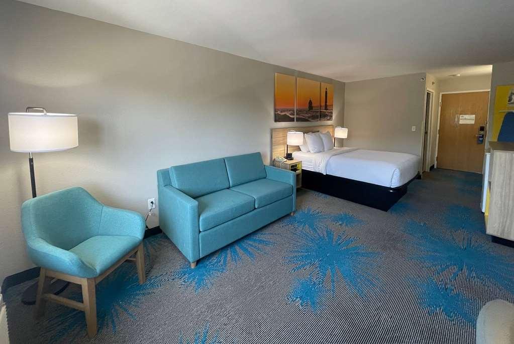 Days Inn By Wyndham Imlay City Chambre photo
