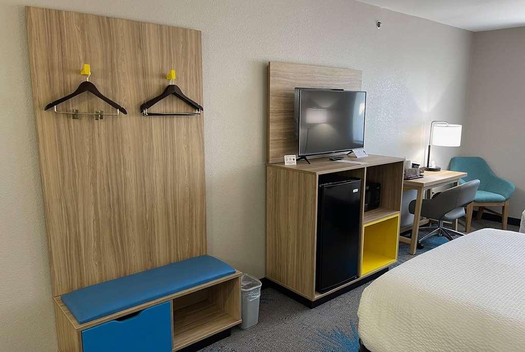 Days Inn By Wyndham Imlay City Chambre photo